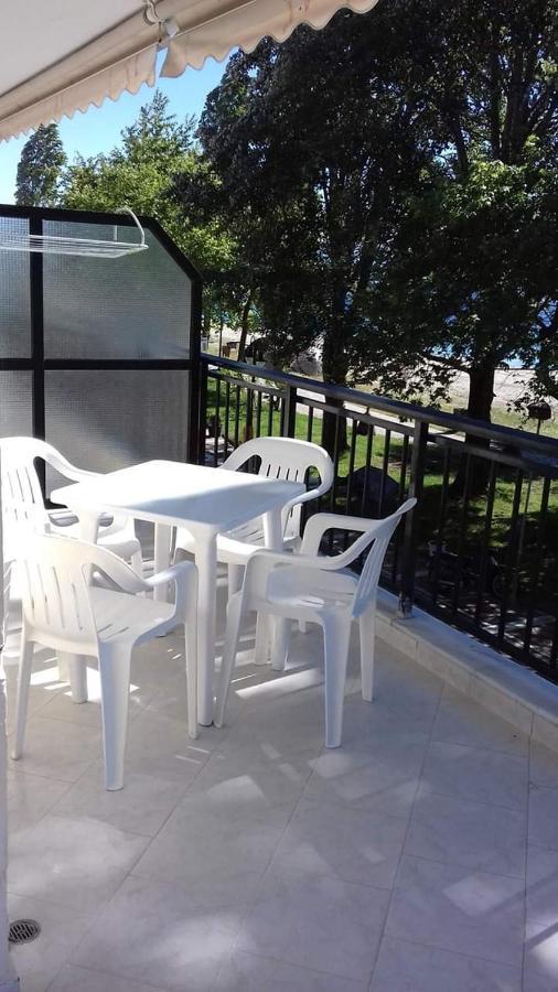 Poseidon Rooms Nea Vrasna Bagian luar foto