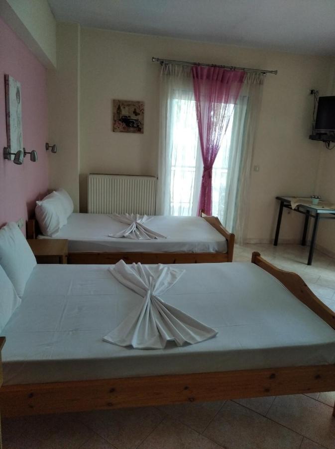 Poseidon Rooms Nea Vrasna Bagian luar foto